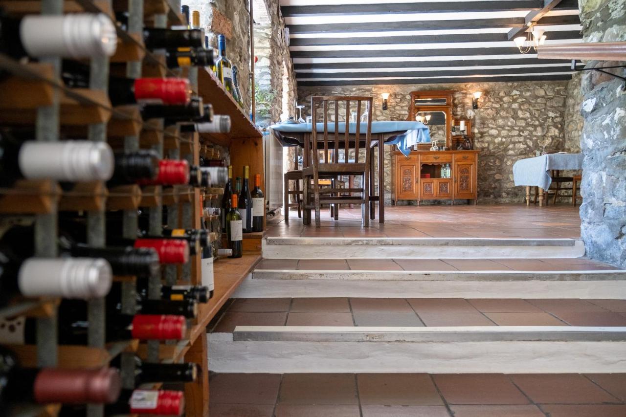 Ty Mawr Country Hotel & Restaurant Carmarthen Buitenkant foto